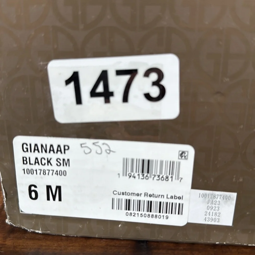 Giani Bernini Giana Black Sandal No Lid size 6